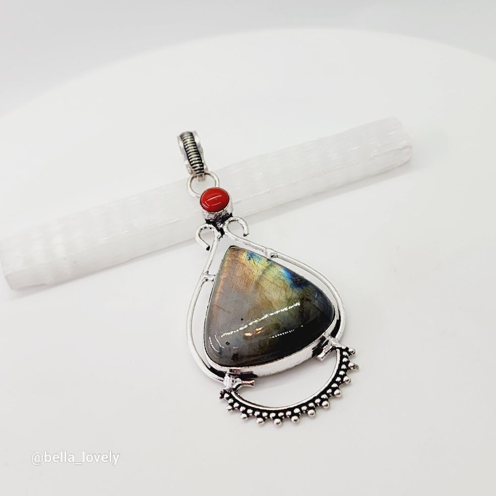 Flashy! Labradorite Red Coral Ethnic Handmade Pendant Jewelry 3.13"